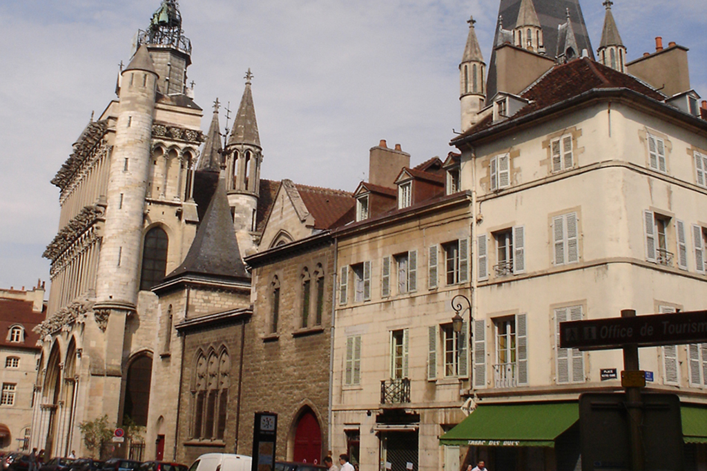 Busreise inkl. Lyon und Dijon
