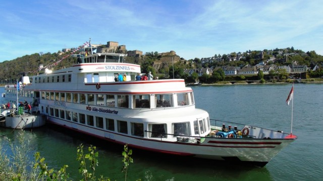 Tagesausflug mit Schifffahrt auf dem Rhein von Bonn nach Linz